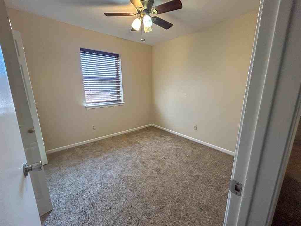 105 Laguna Vista Ct - Photo 7 of 12