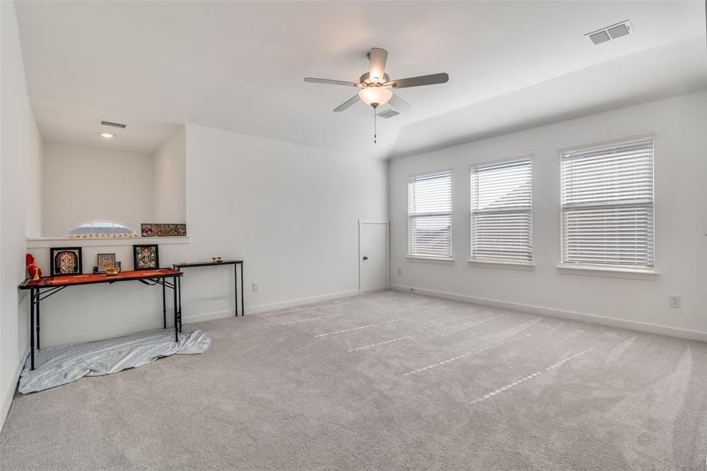 4016 Daisy Hollow Loop - Photo 5 of 26