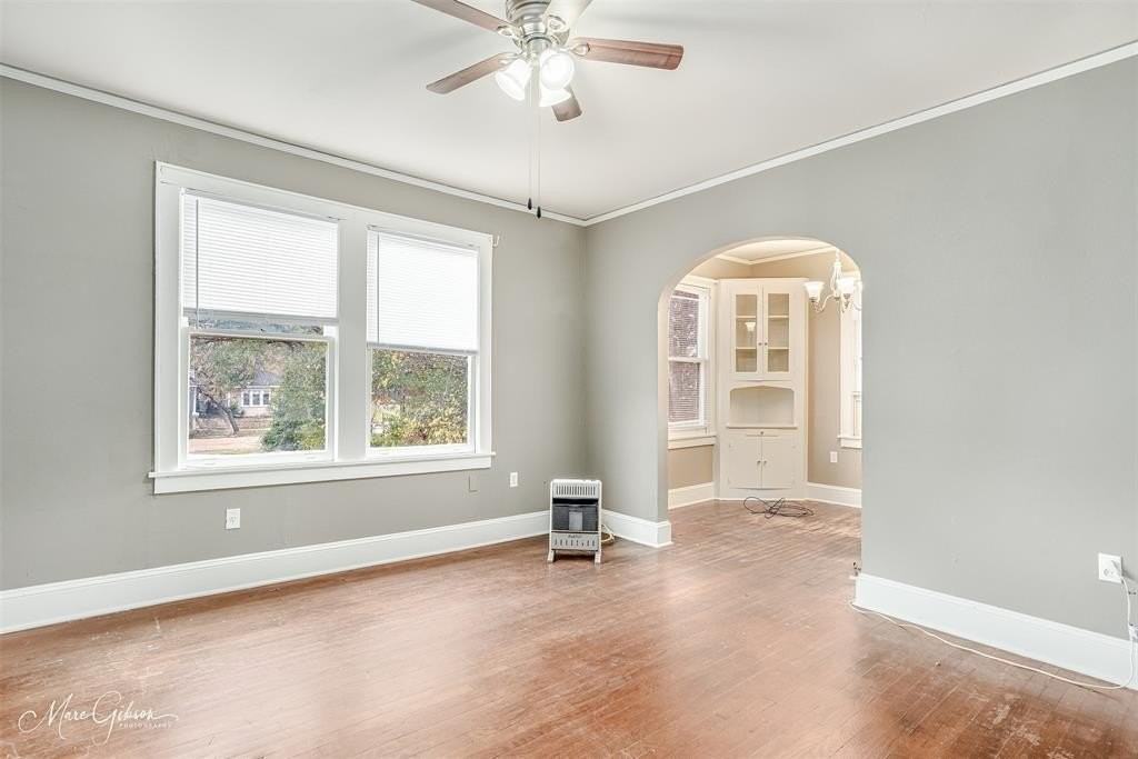 809 Ratcliff St - Photo 2 of 9