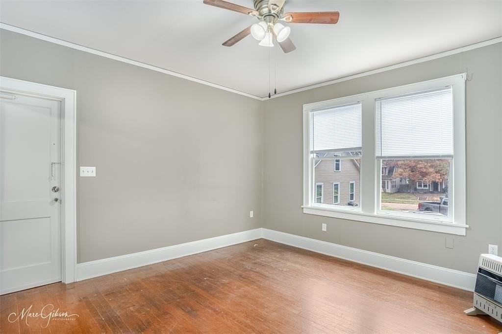 809 Ratcliff St - Photo 4 of 9