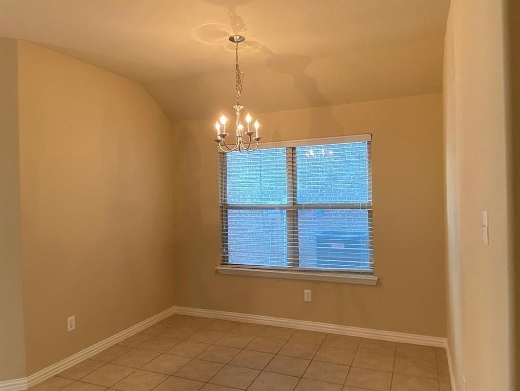 180 Pleasant Hill Ln - Photo 6 of 15