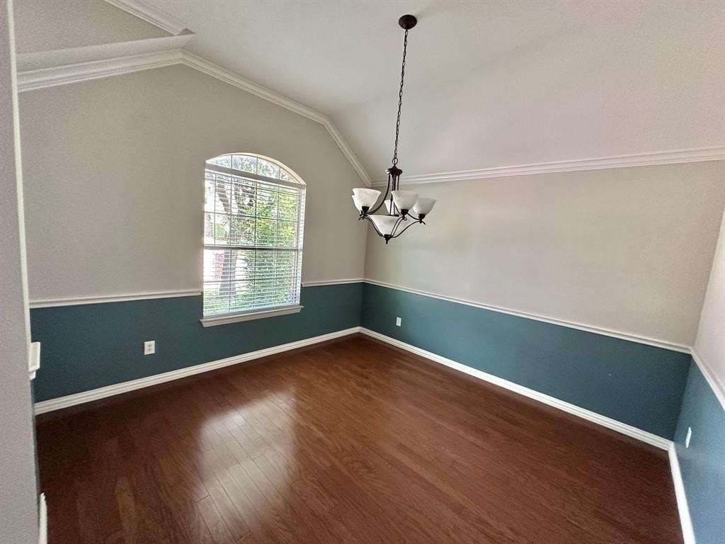 9321 Jerico Dr - Photo 3 of 24