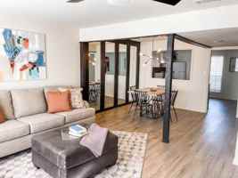 featured image of 253 E Stephenson St