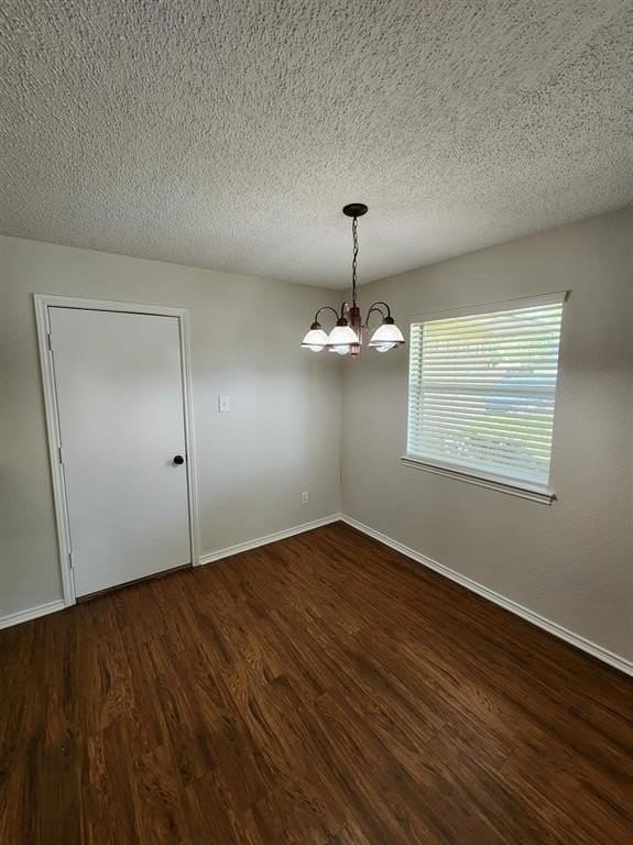 226 S Prairie St - Photo 3 of 11