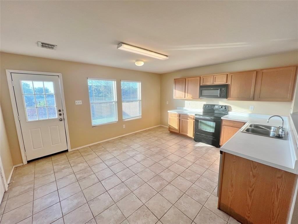 321 Briar Oaks Dr - Photo 7 of 22