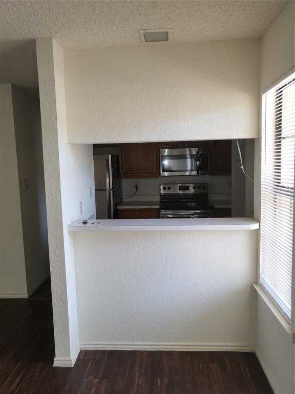 1741 Crest Grove Dr - Photo 4 of 16