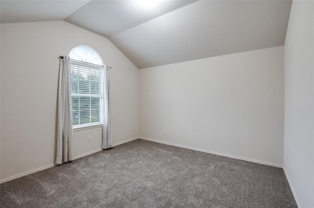 5904 Mariposa Dr - Photo 2 of 28