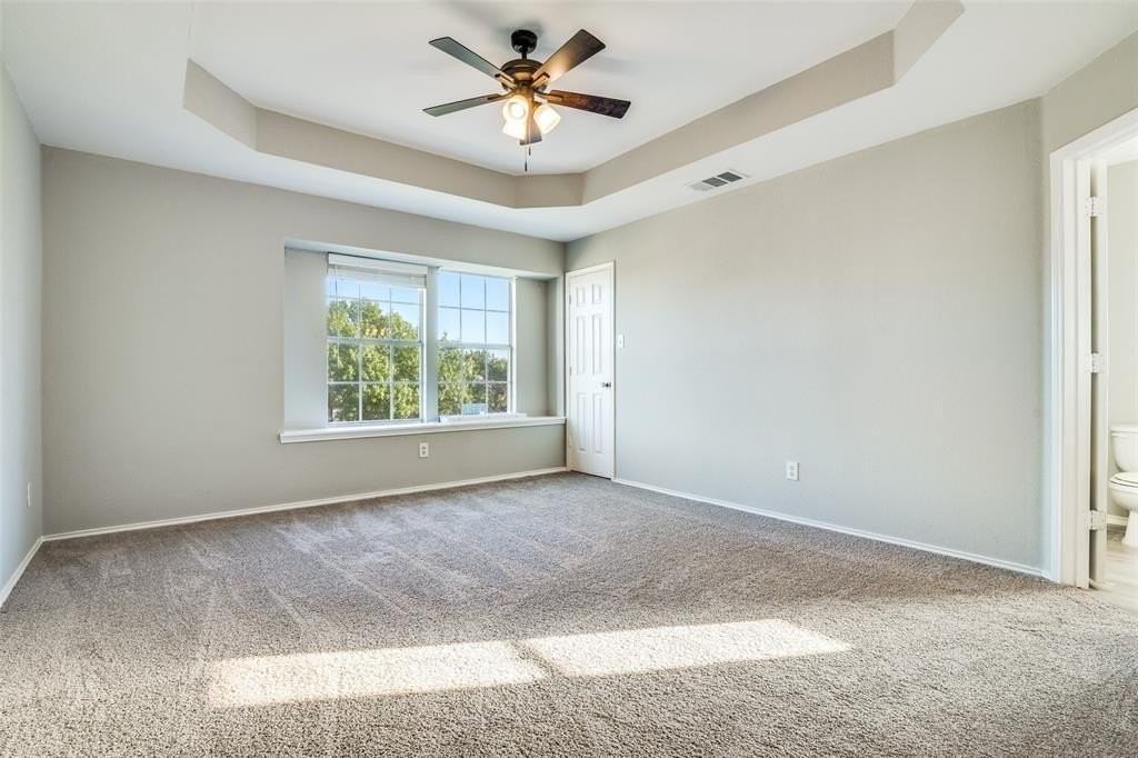 1366 Westview Dr - Photo 6 of 12