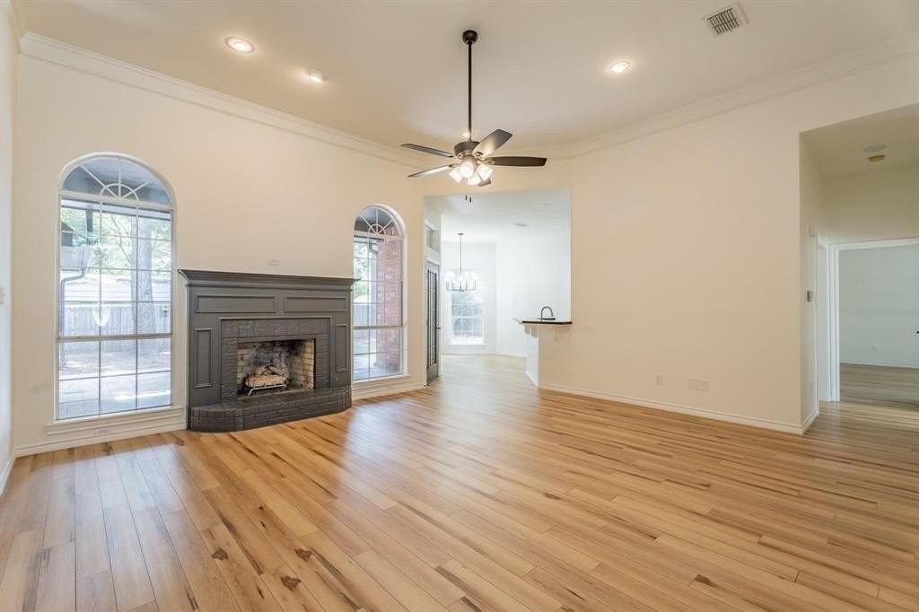 302 Kelli Cir - Photo 3 of 27