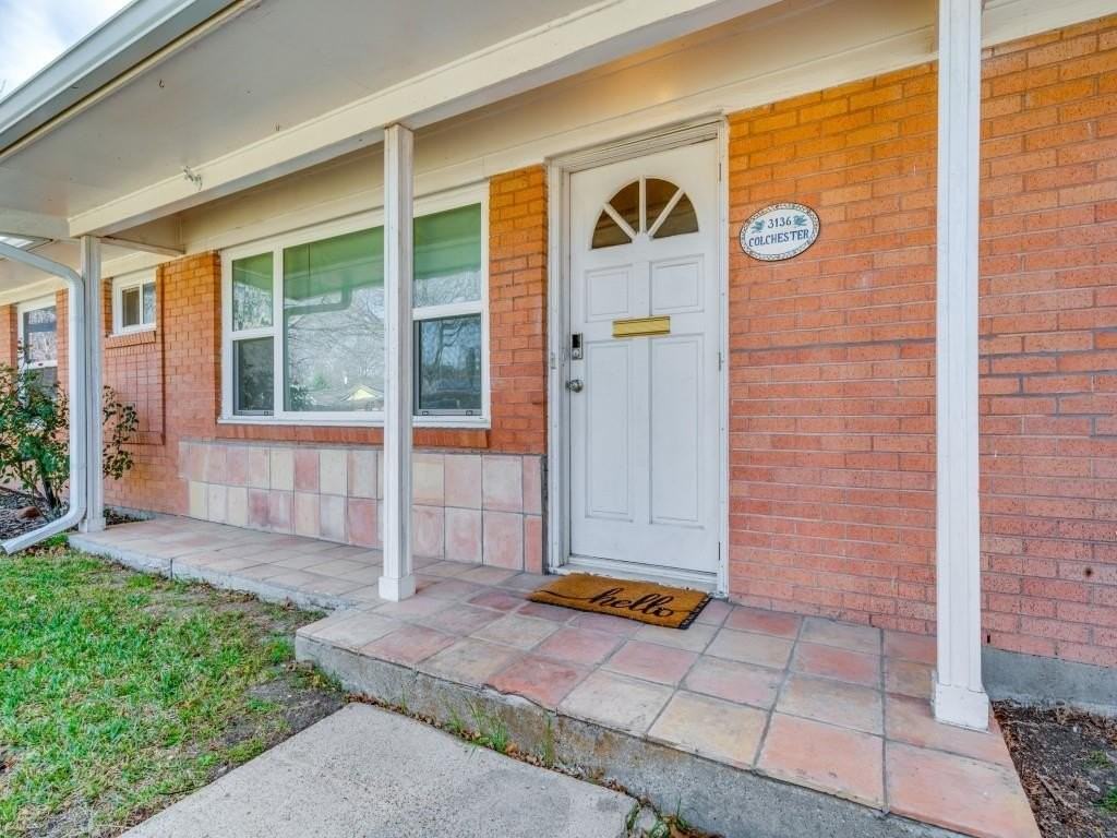 3136 Colchester Dr - Photo 4 of 25