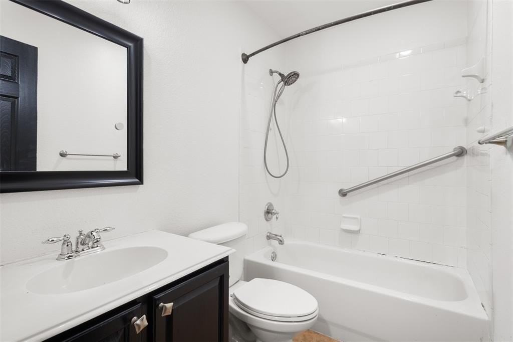 10521 Jaybird Dr - Photo 5 of 24