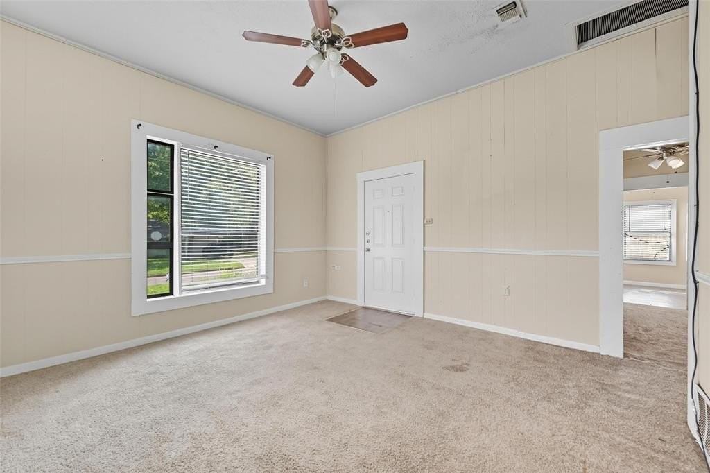 1025 E Chaffin St - Photo 5 of 18