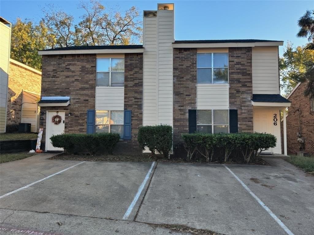 206 Country Bend Dr - Photo 2 of 23