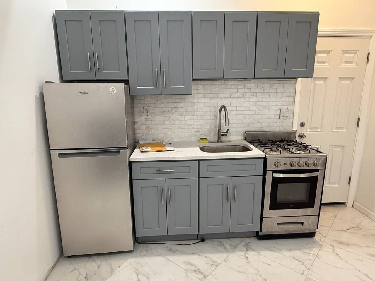 24604 Jericho Tpke #1 - Photo 4 of 16