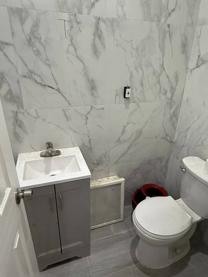 24604 Jericho Tpke #1 - Photo 7 of 16