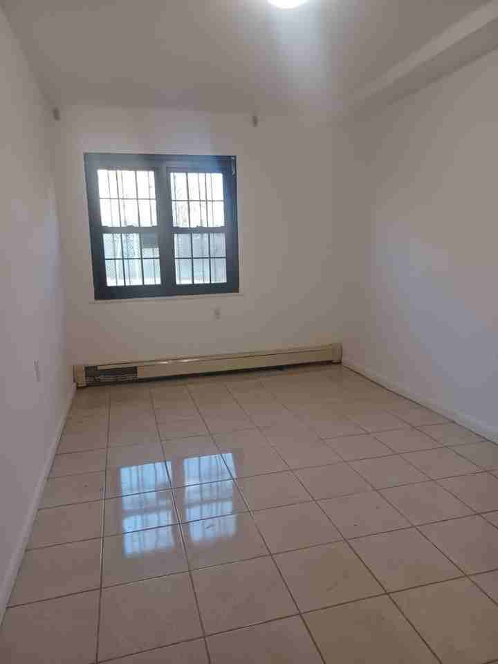 15600 79th St - Photo 6 of 8