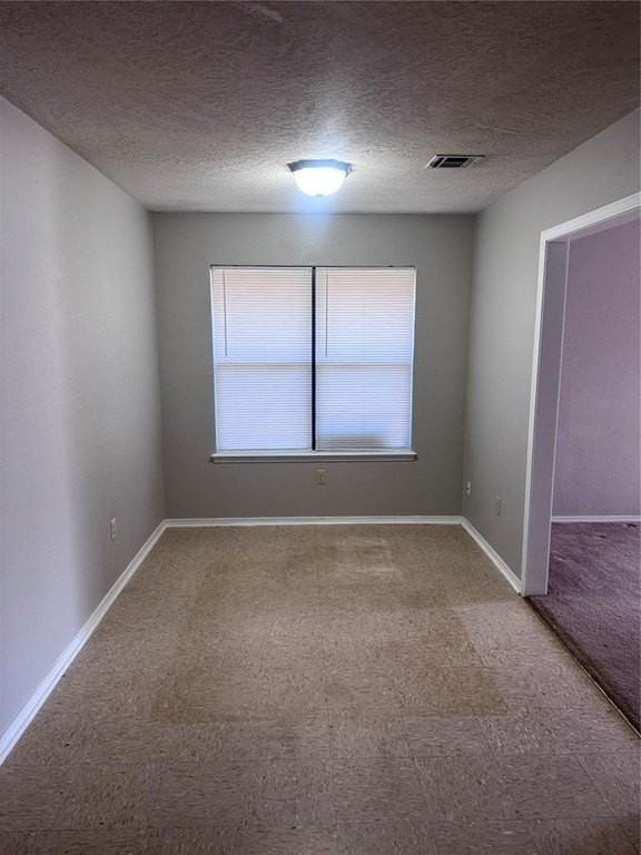 205 Barrett Pl - Photo 6 of 12