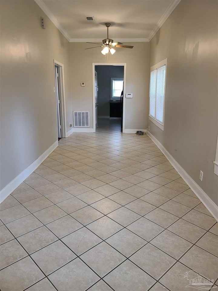 312 E Moreno St - Photo 3 of 15