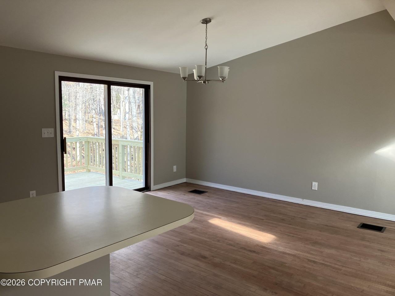 111 Sassafras Rd - Photo 2 of 16