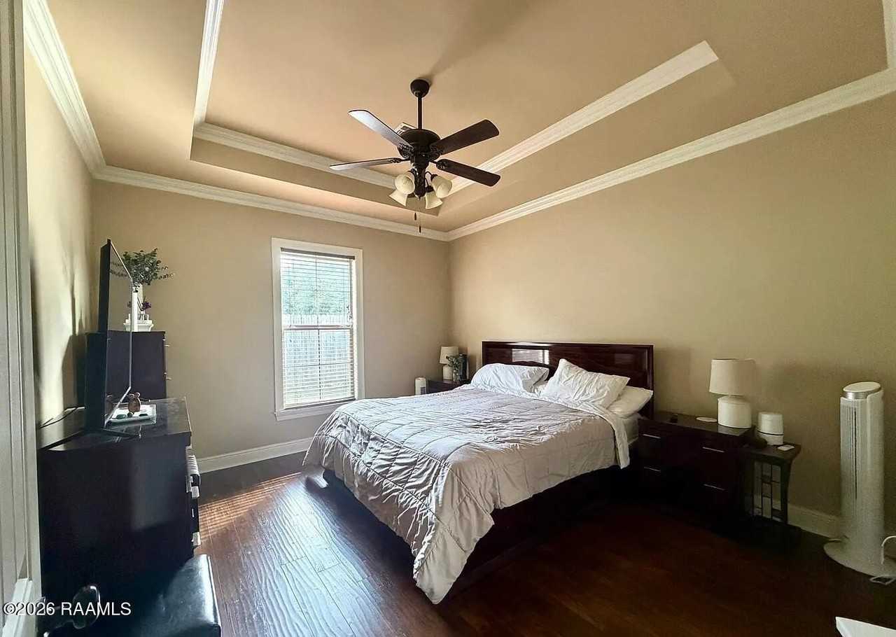 211 Milton Estates Ln - Photo 7 of 11