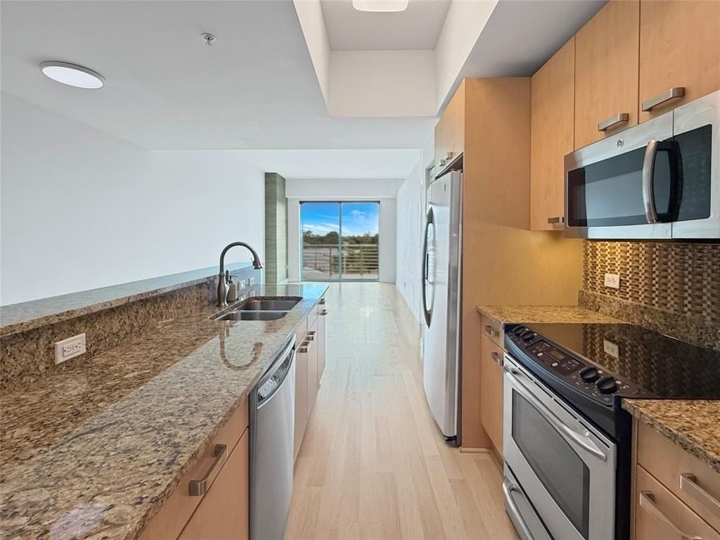 2301 Wilton Dr #408 - Photo 5 of 21