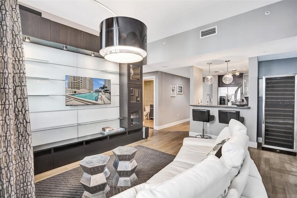 255 Evernia St #501 - Photo 5 of 29