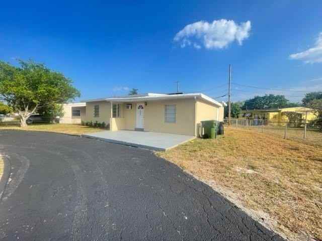 1000 Nw 11th Ct - Photo 5 of 26