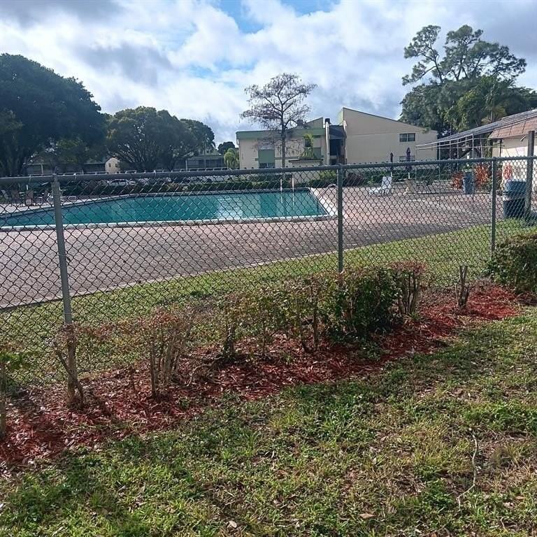 4163 Nw 90th Ave #104 - Photo 4 of 7