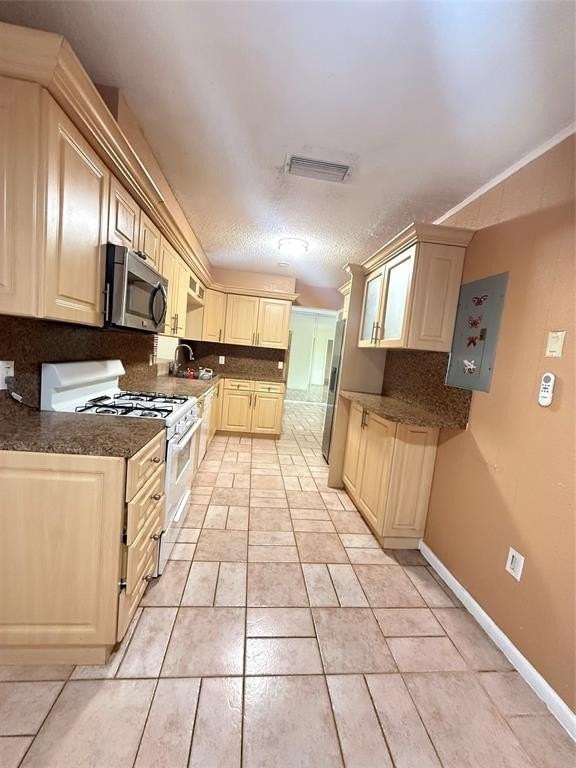 11250 Nw 29th Mnr - Photo 5 of 12