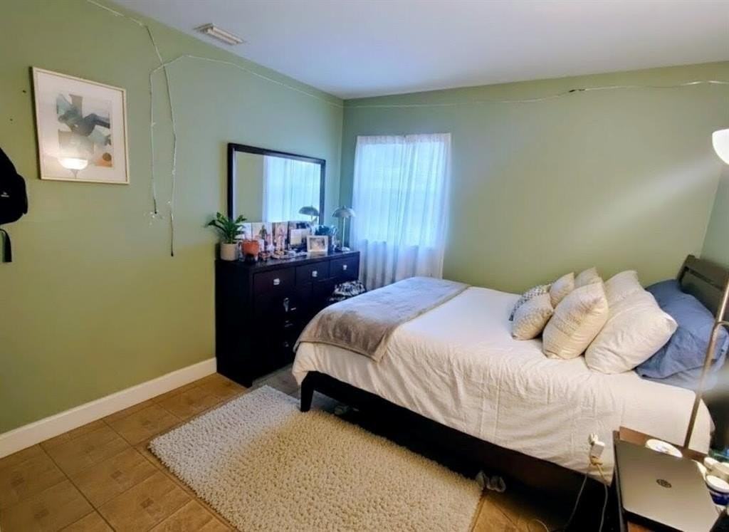 324 Nw 3rd St - Photo 4 of 14