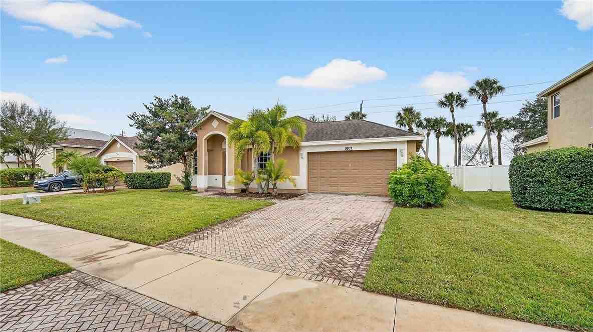 9907 E Verona Cir - Photo 3 of 36