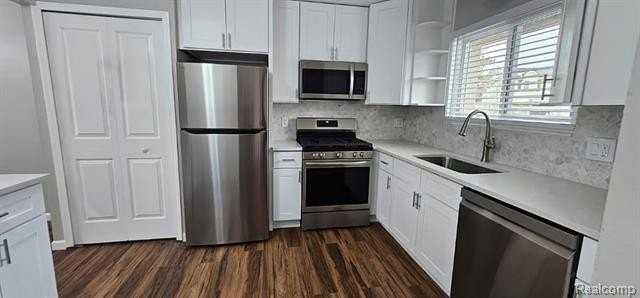 1979 Peerce Ct - Photo 5 of 18