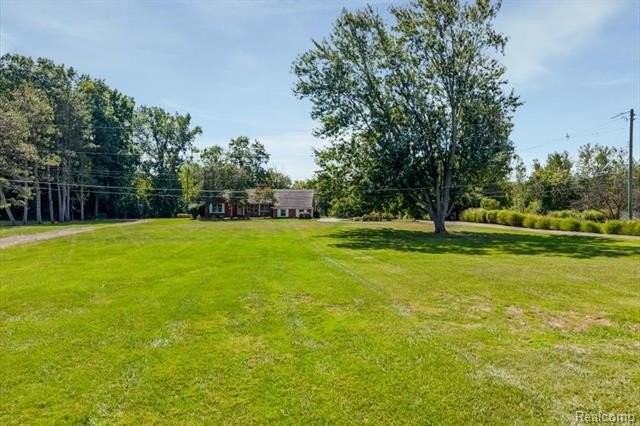 31069 Munger Dr - Photo 6 of 50