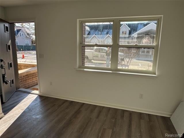 33112 Townhill Rd - Photo 4 of 29