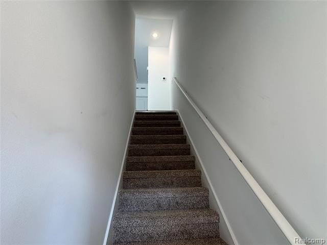 33112 Townhill Rd - Photo 6 of 29