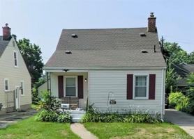 featured image of 714 E 12 Mile Rd