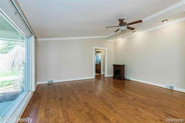 26616 Rouge River Dr - Photo 5 of 13