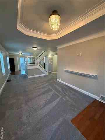 1507 E 5th St - Photo 3 of 18