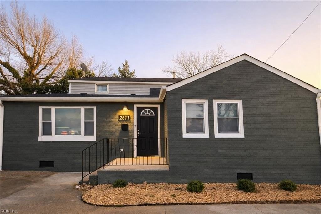 2611 E Princess Anne Rd - Photo 2 of 23