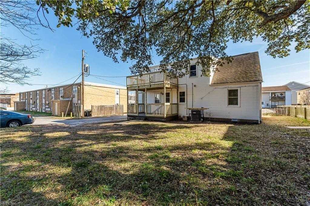 9629 Elnora St #1 - Photo 2 of 17