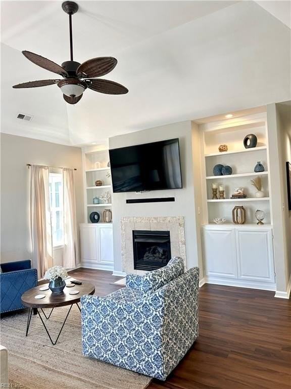 400 Coastal Walk Pl #206 - Photo 3 of 17