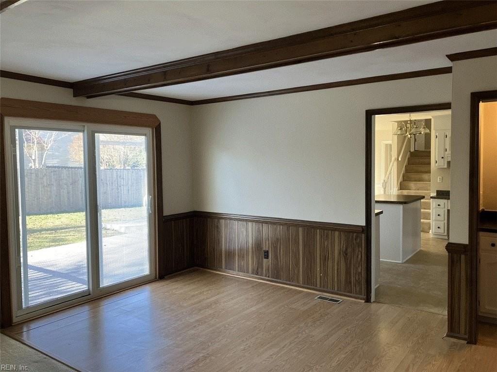 4697 Crossborough Rd - Photo 3 of 27