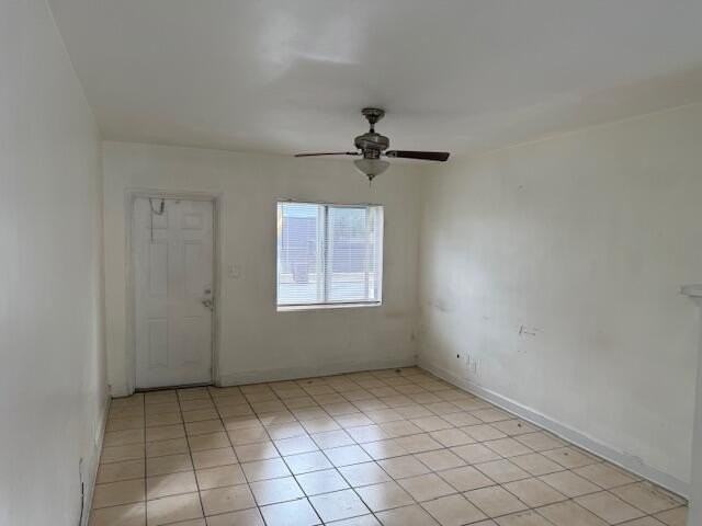 405 53rd St #405 - Photo 6 of 9