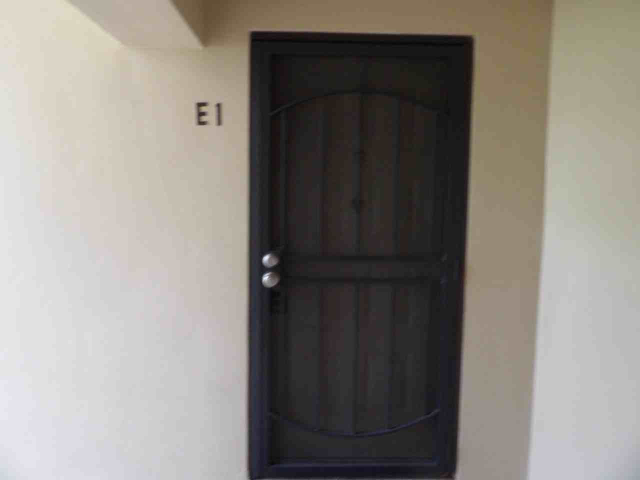 618 Sea Pine Way #E1 - Photo 4 of 36