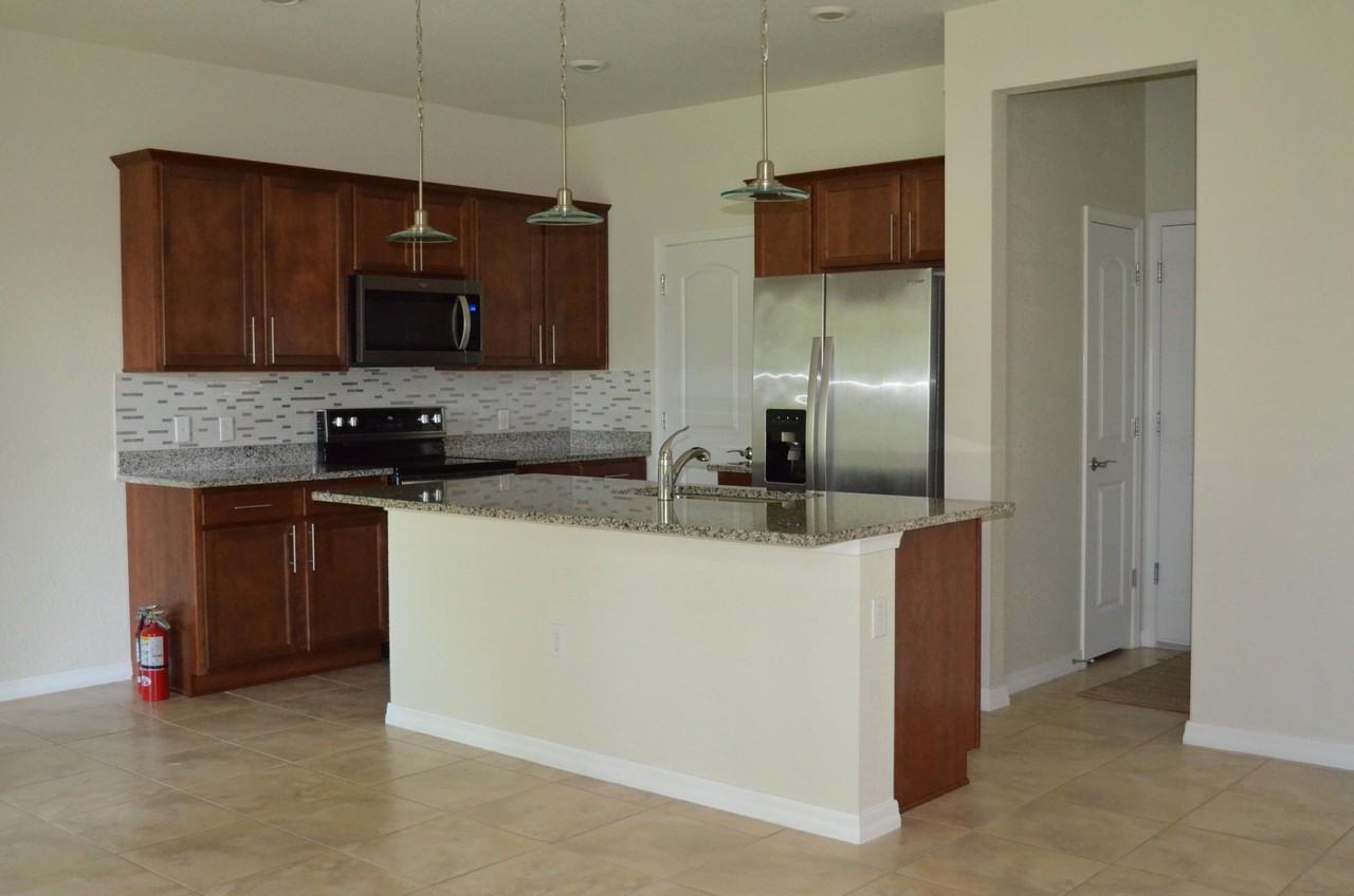 4534 San Fratello Cir - Photo 3 of 38