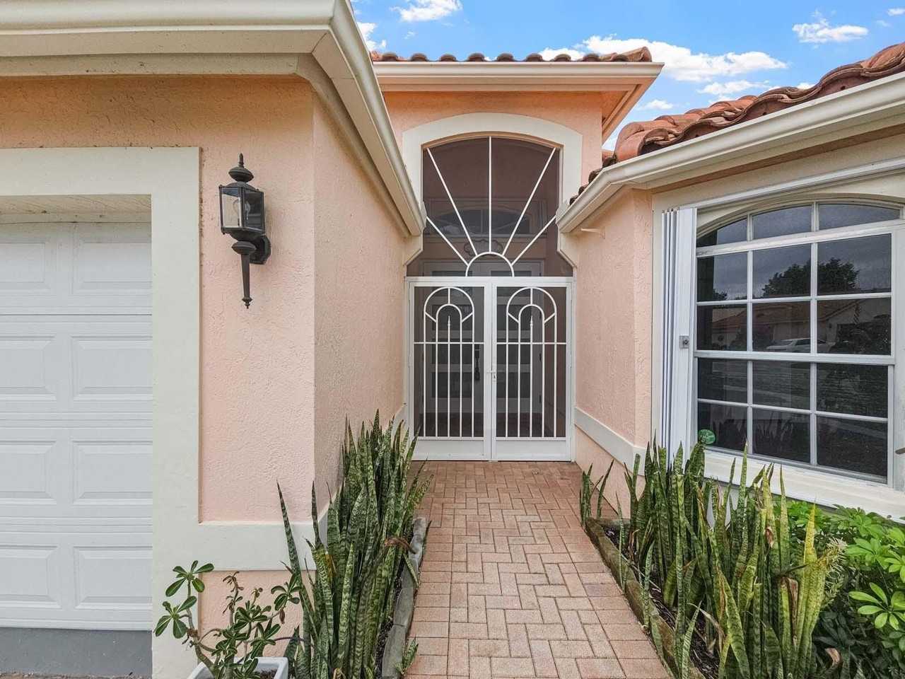 11826 Haddon Park Way - Photo 3 of 50