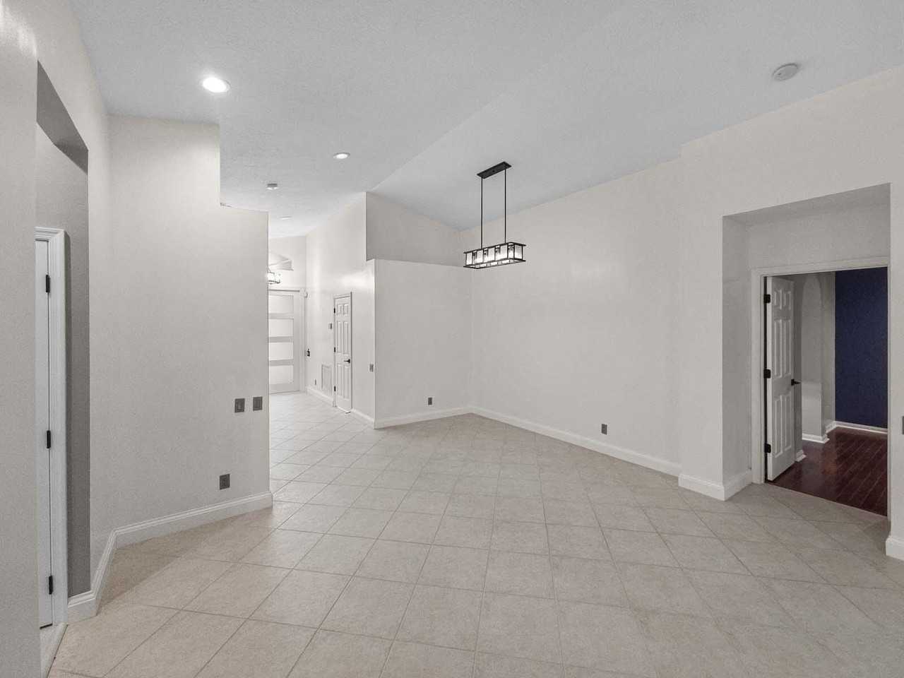 11826 Haddon Park Way - Photo 5 of 50