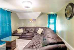 featured image of 611 Sherry St #UPPER