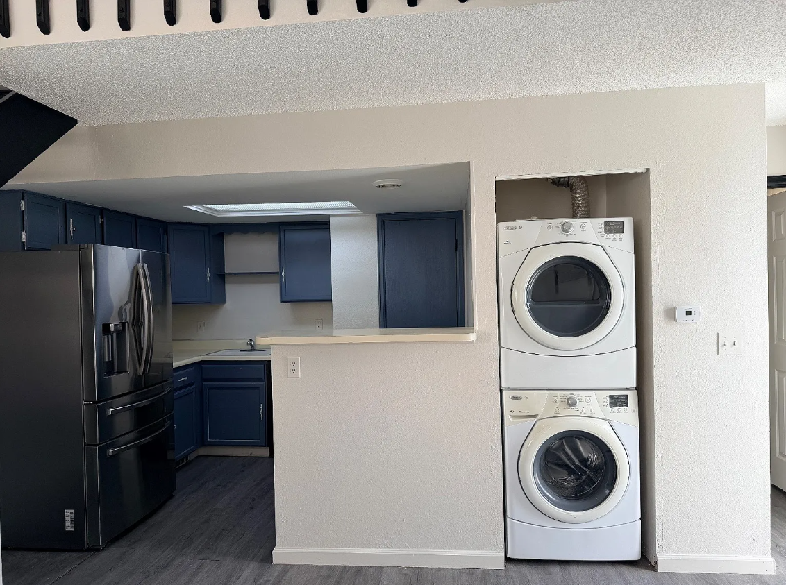 17132 E Ford Dr #1 - Photo 3 of 16