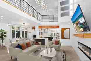 702 Kettner Blvd - Photo 1 of 1